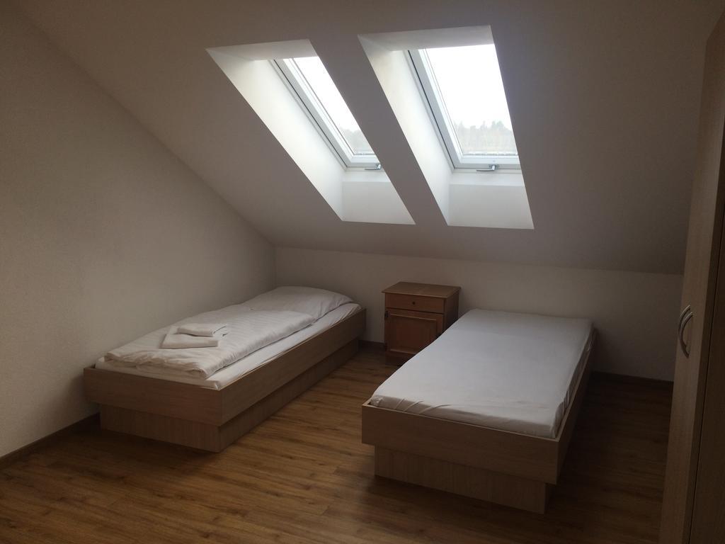 Stangl-Hof Hotel Forstinning Bagian luar foto