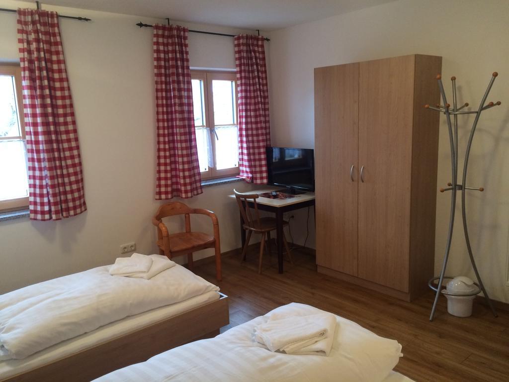Stangl-Hof Hotel Forstinning Bagian luar foto